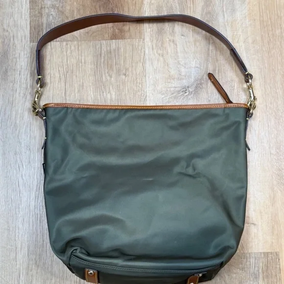 Dooney& Bourke Green Shoulder Bag with Pouch - Picture 11 of 12